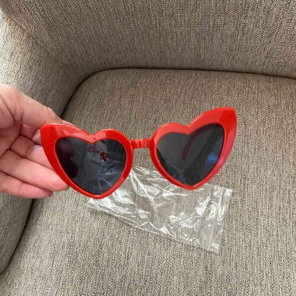 N/A stylish red